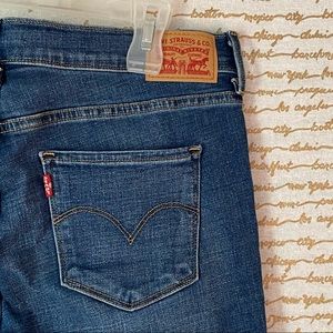 Levi’s 311 Shaping Skinny Jeans